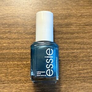 Essie Cause and Reflect 736 Blue Shimmer Nail Lacquer NEW
